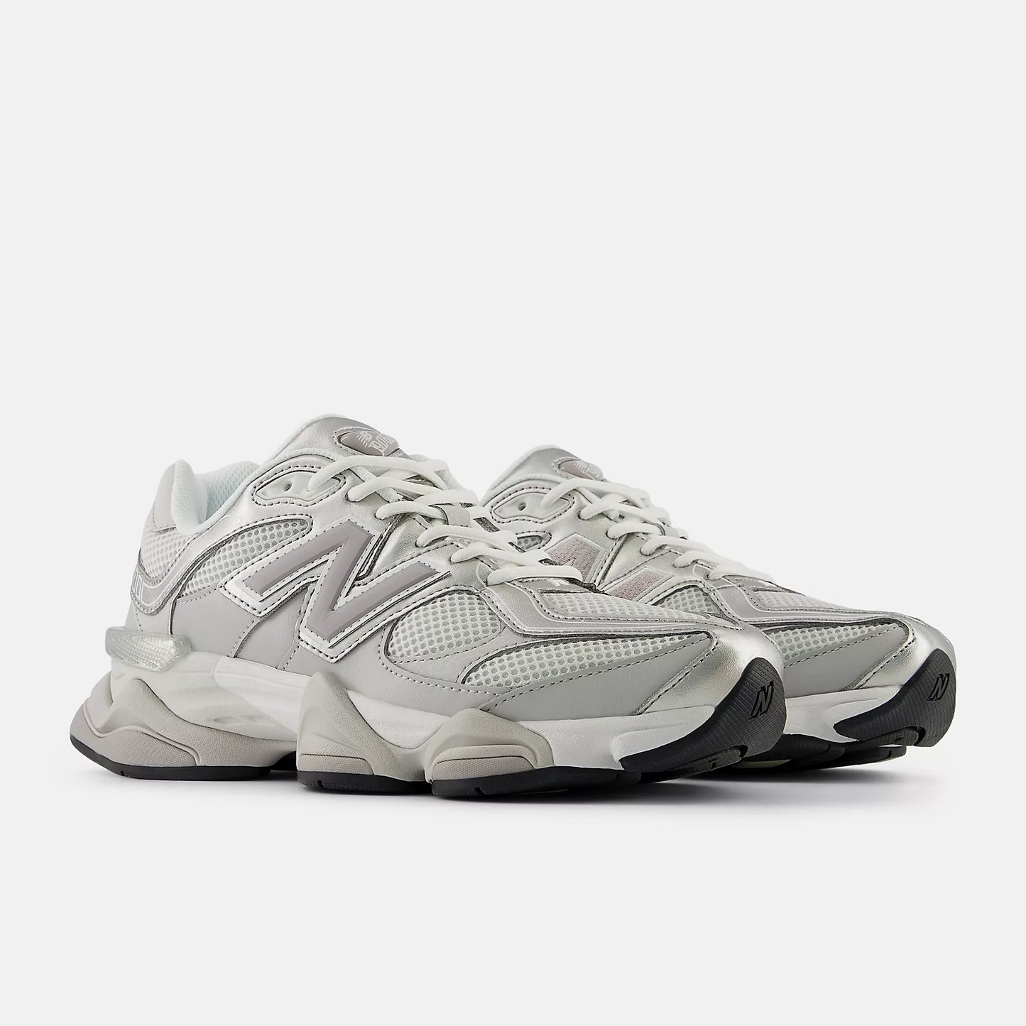 New Balance 9060 RAINCLOUD / TRUFFLE SALT