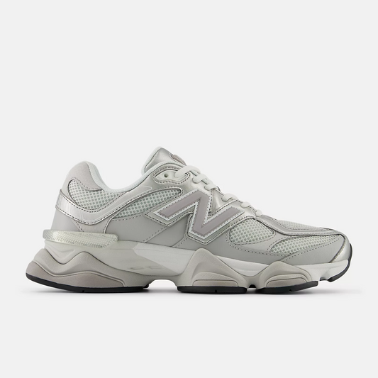 New Balance 9060 RAINCLOUD / TRUFFLE SALT